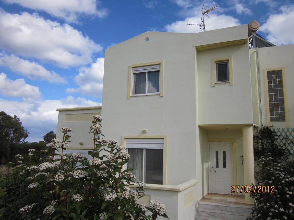 Sunshine Villa Jenadi Pokój zdjęcie